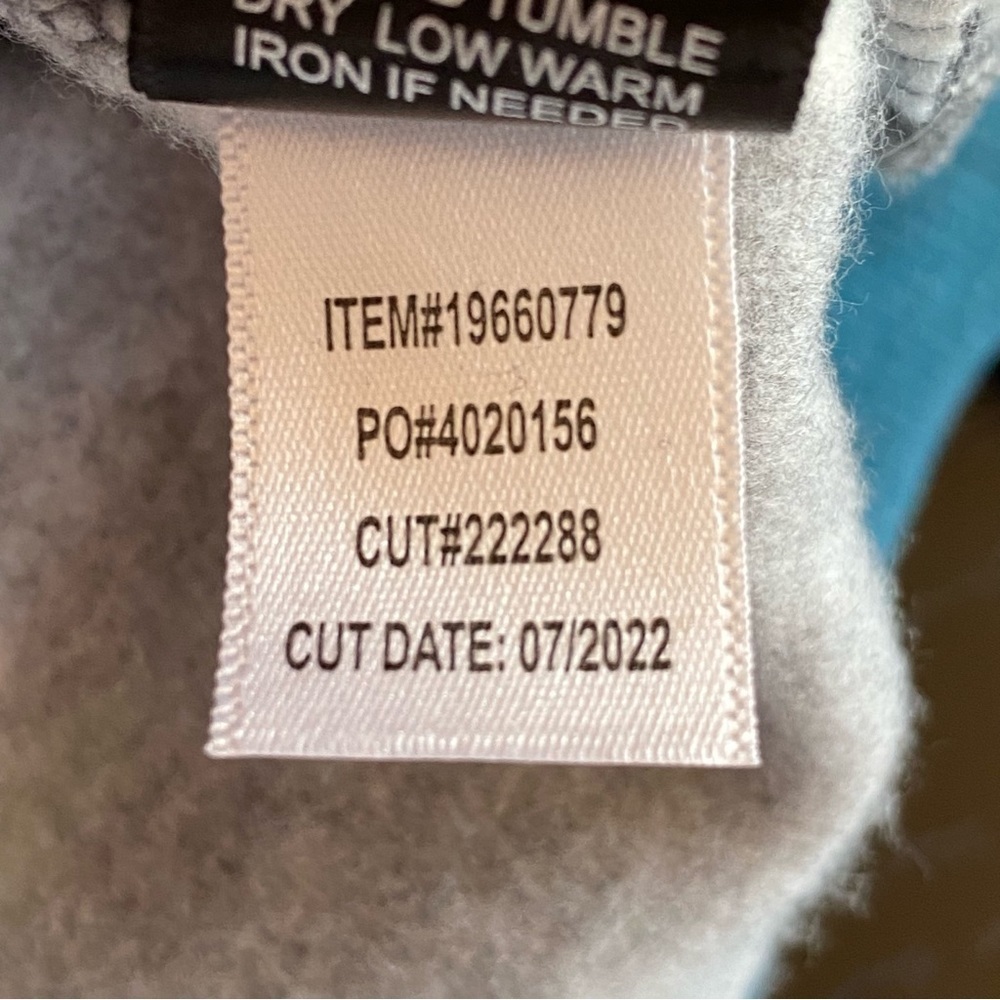 Torrid Classic Fit Cozy Fleece Raglan Rib Trim Crew Neck Sweatshirt Plus Size 2 - Picture 7 of 9